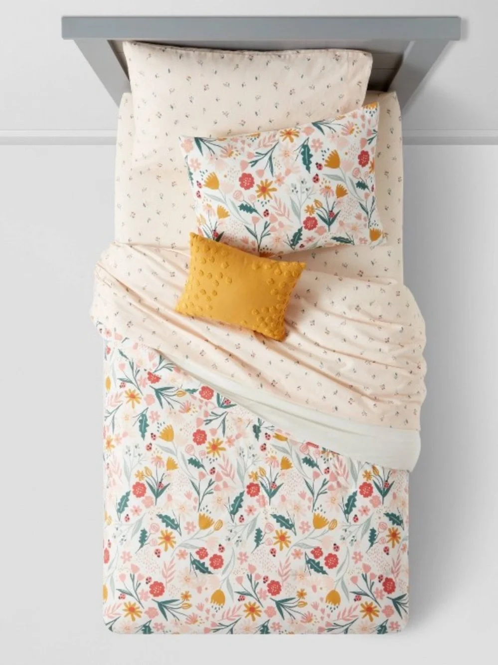 PILLOWFORT NWT Twin In the Garden Kids' Bedding Set with Sheets